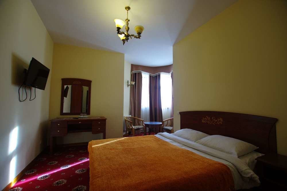 Hotel Lavilia Kiev Extérieur photo